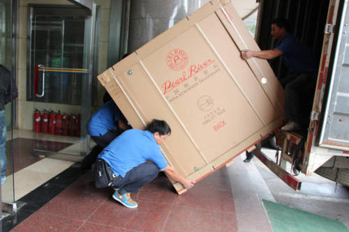 雨湖钢琴贵重工艺品无忧运